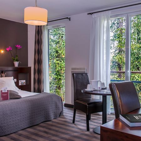 Domaine De Cice-Blossac, Resort Spa & Golf ブリュ エクステリア 写真